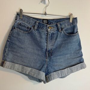 Urban Outfitters BDG Medium Wash Denim High Rise Cuffed Mom Shorts